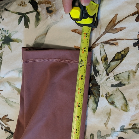 Lululemon crop tights - Picture 8 of 8